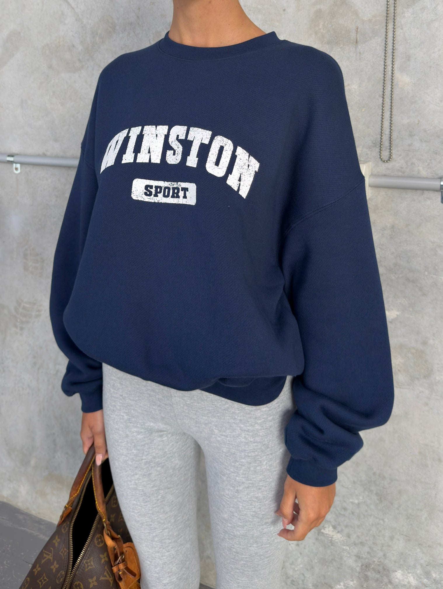 COLLEGE CREWNECK - NAVY